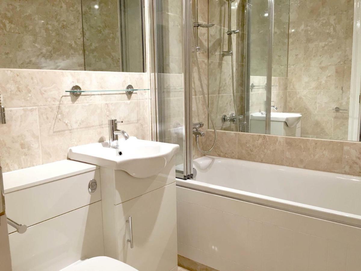 Elegant Fitzrovia Central London 2-Bed Nr Oxford Street Helpful Informative Host Kültér fotó